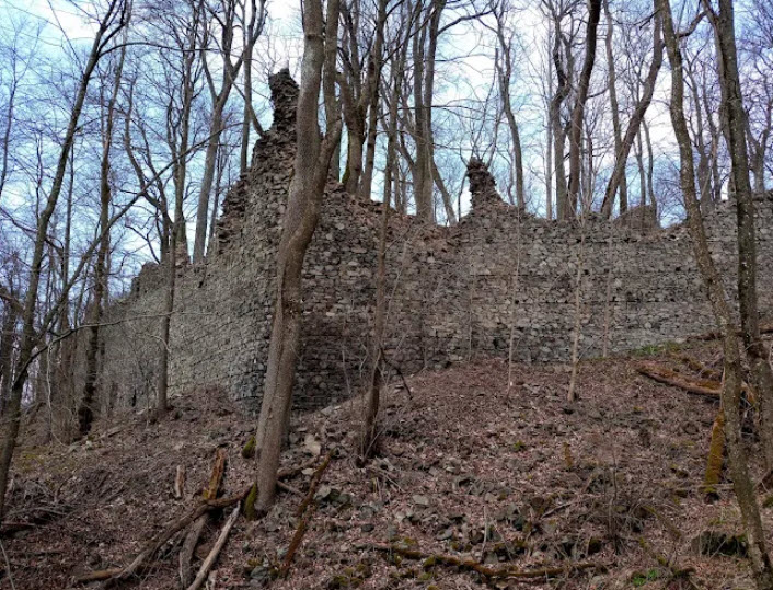 Zřícenina Hradu Nový Herštejn, Czech Republic (Czechia)